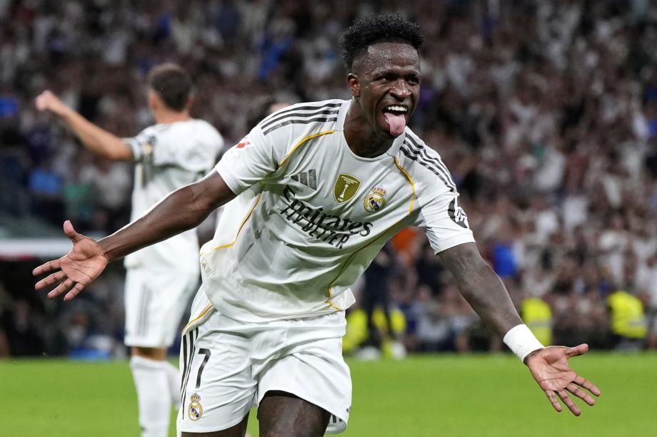 他需要适应 他需要适应