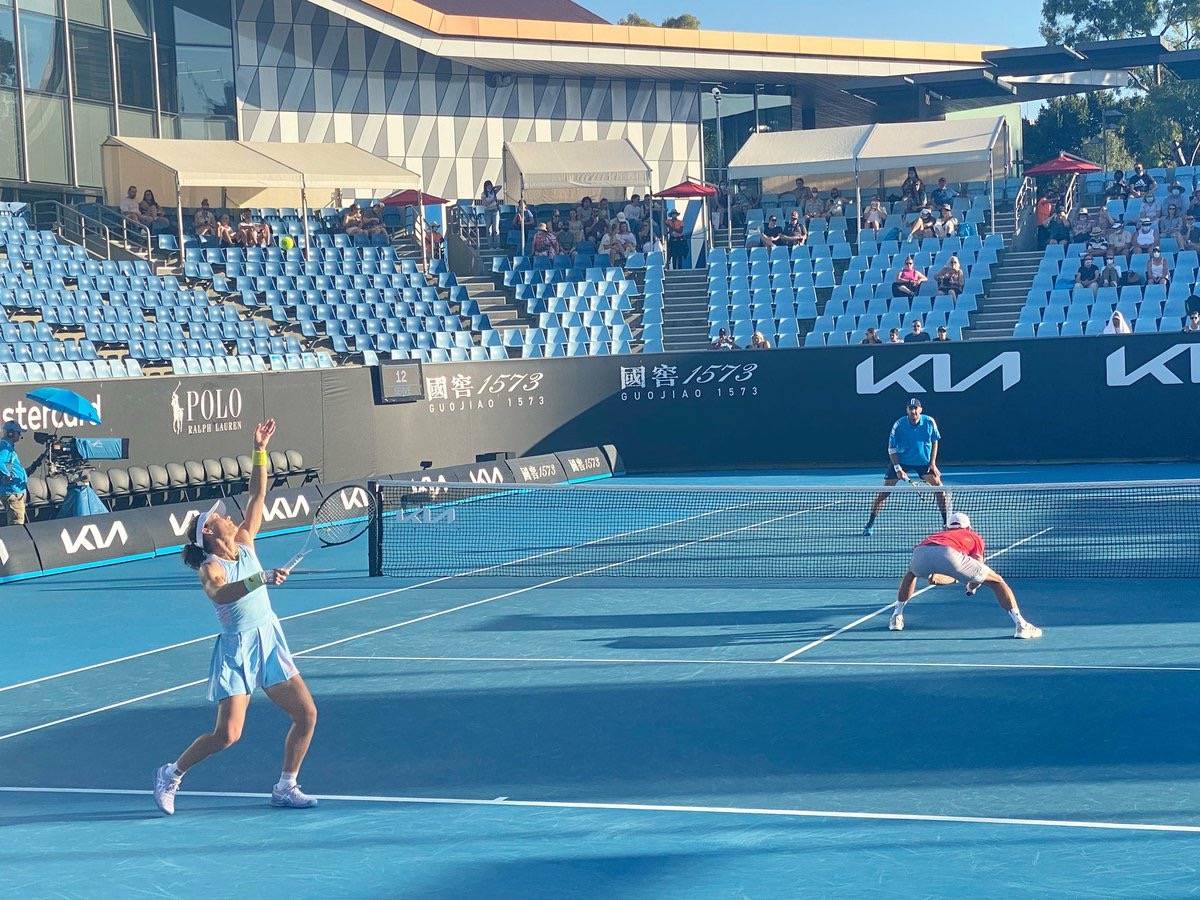 的成功奠定 的成功奠定