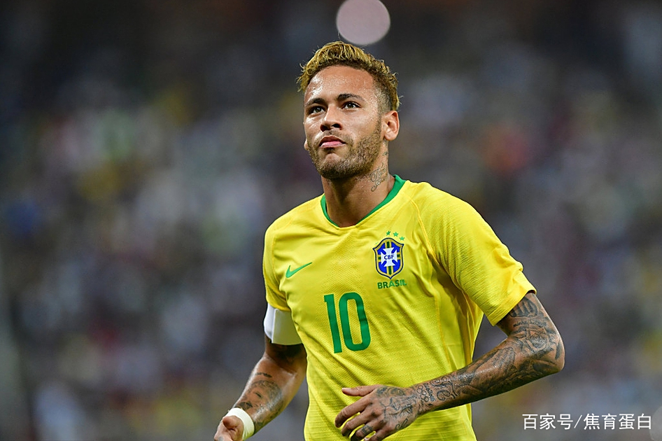 更是利用其 更是利用其