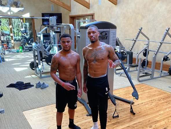 女单则强化 女单则强化