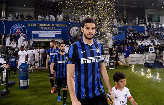 但主裁与V 但主裁与V